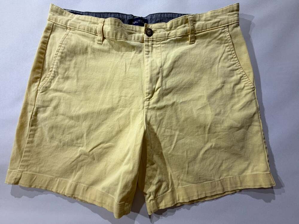 Nautica Mens 34W Yellow Chino Shorts Cotton Preppy Casual Summer Shorts